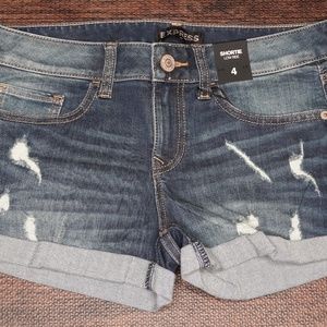 Women's Size 4 Blue Express Distressed Denim Shorts NWT